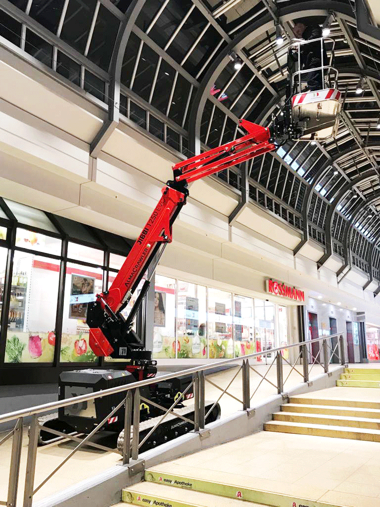 12.5m crawler for indoor working height