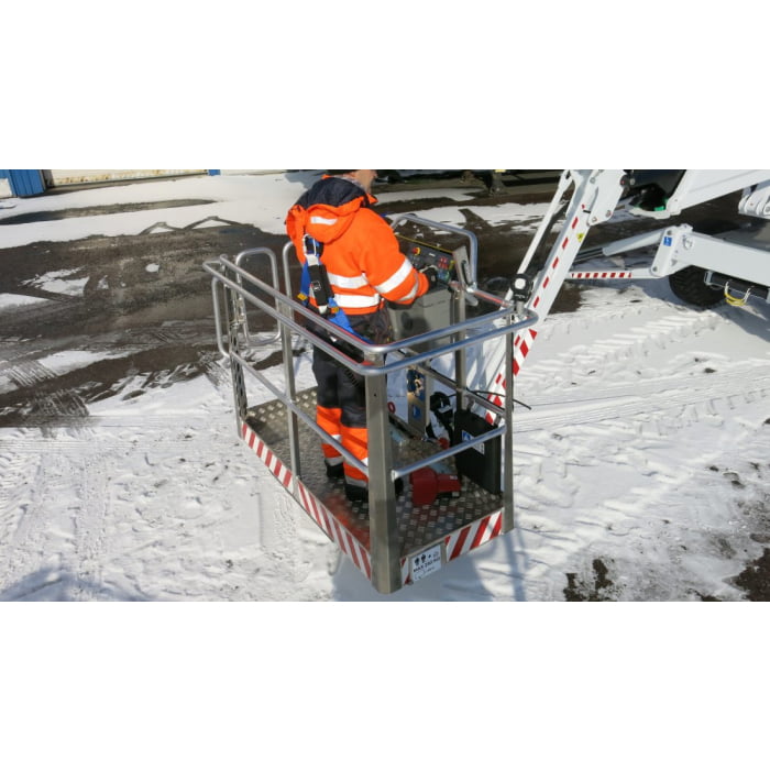 dino 220rxt self propelled aerial platform basket