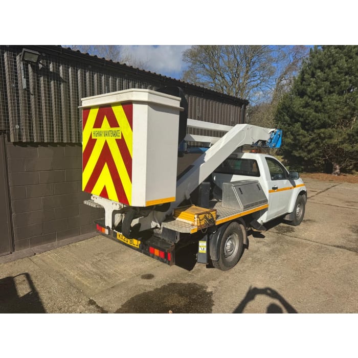 Used 13m Isuzu D-max Cherry Picker Pickup Mounted Platforms CPL